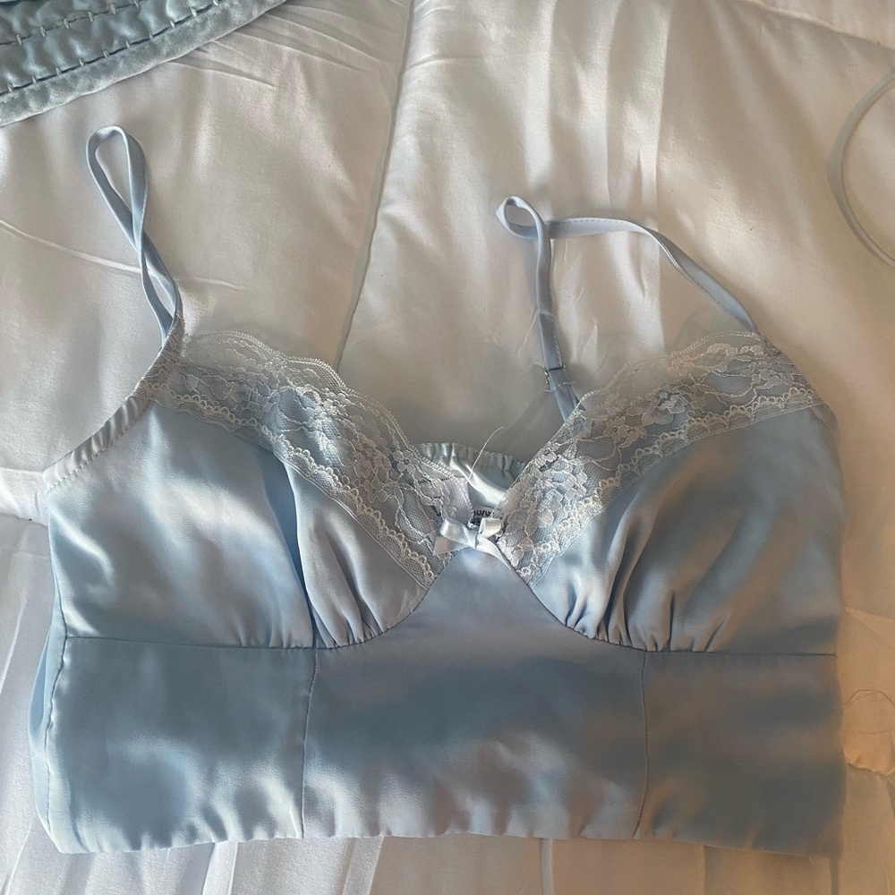 lace princess polly crop top